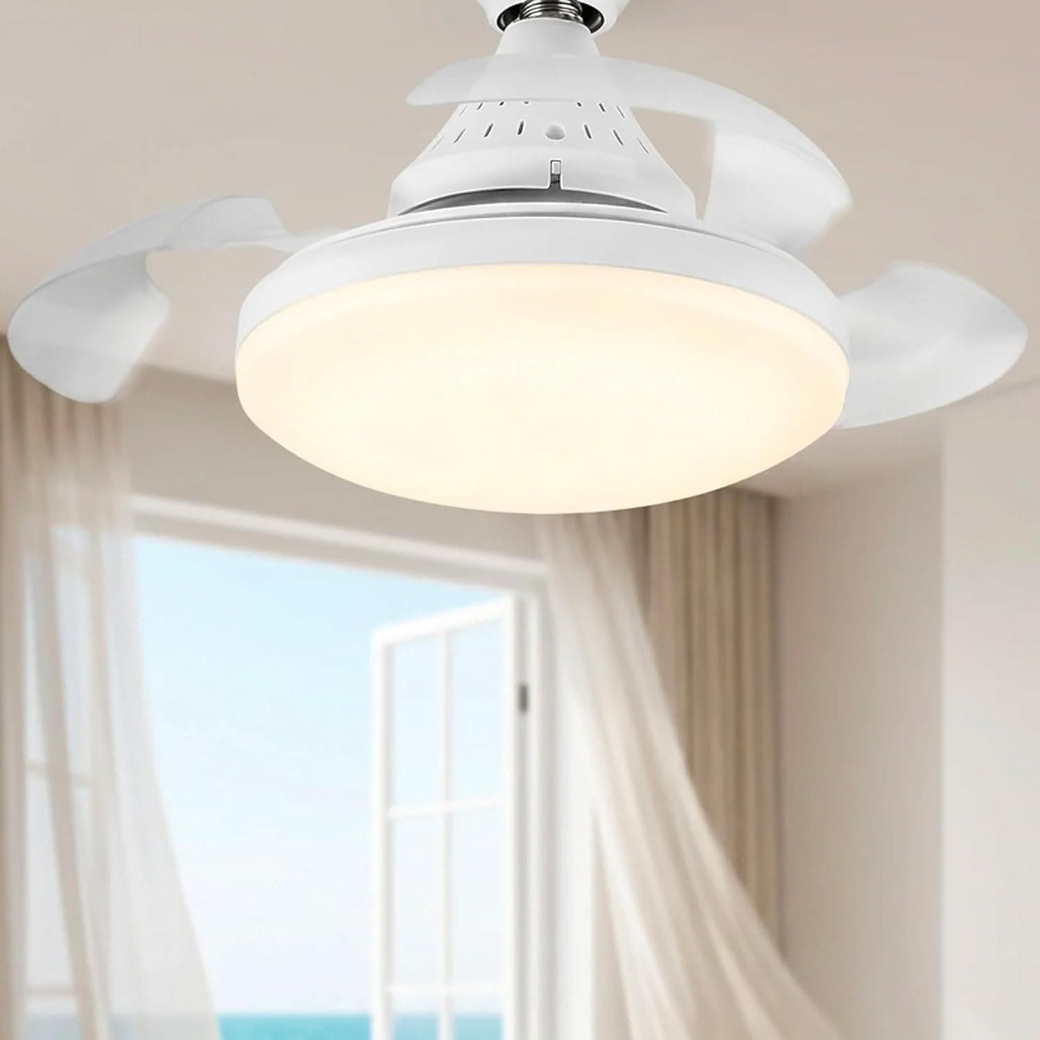 081 Store - Fan con luce LED e telecomando | Sola illuminazione E27, silenzioso, 3 velocità, installazione facile, -70%