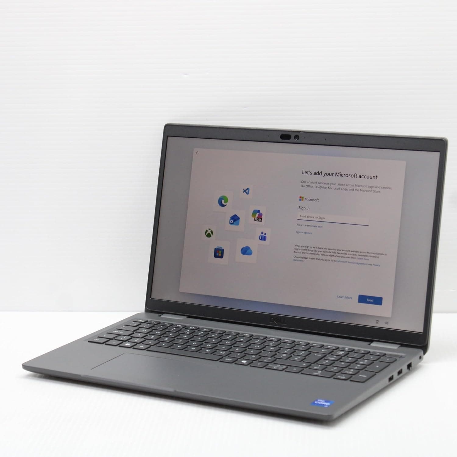 Dell Latitude i7 15.6 inch 3550 - 16GB DDR5 RAM, 512GB SSD - Save 10%